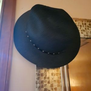 Black  Women's Fodora Hat